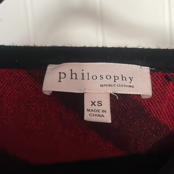 Sweater - Picture 2 of 3